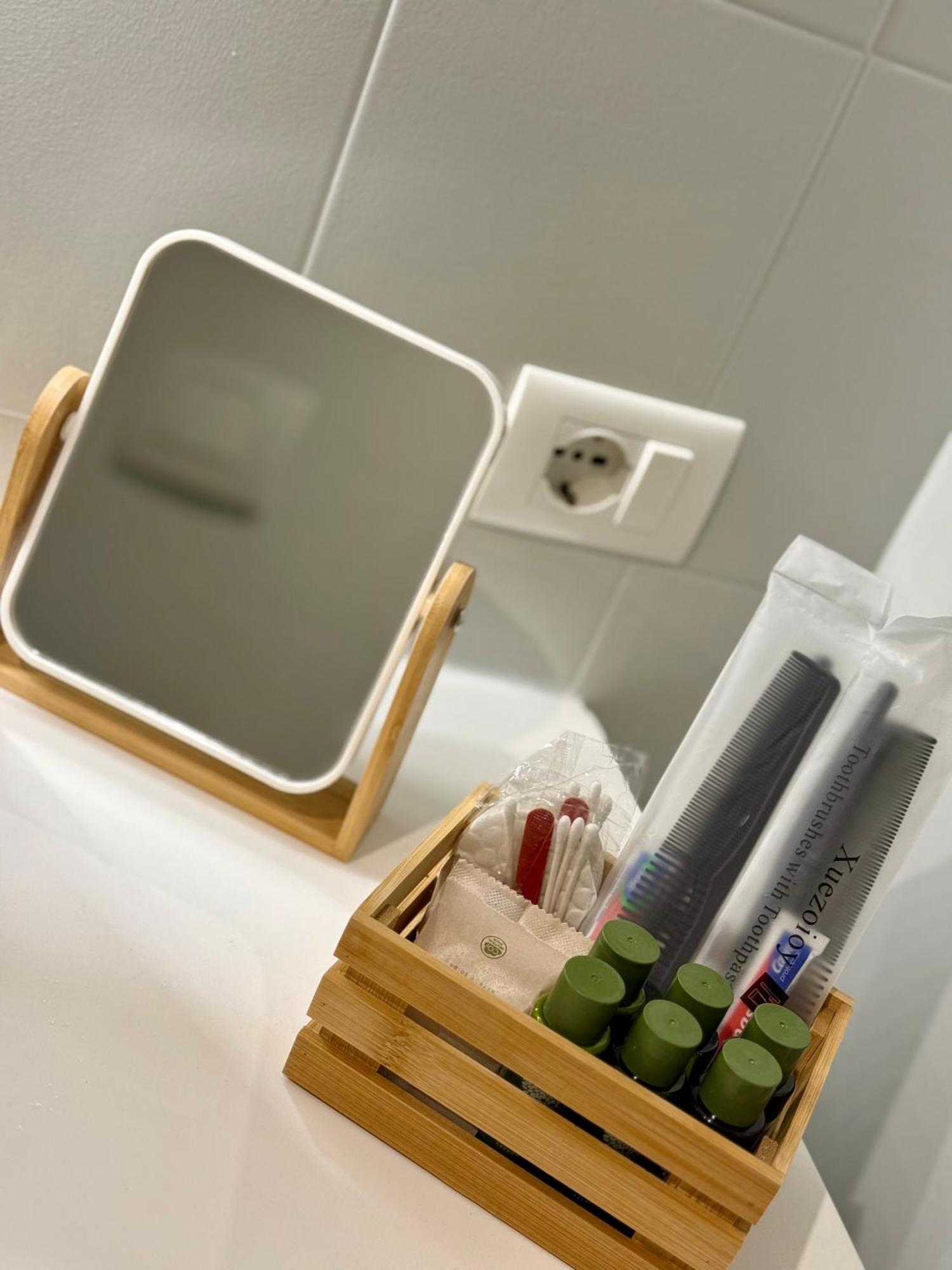 Naviglio - Eleganza E Relax A 2 Min Dalla M4 E Dai Navigli Apartment Mailand
