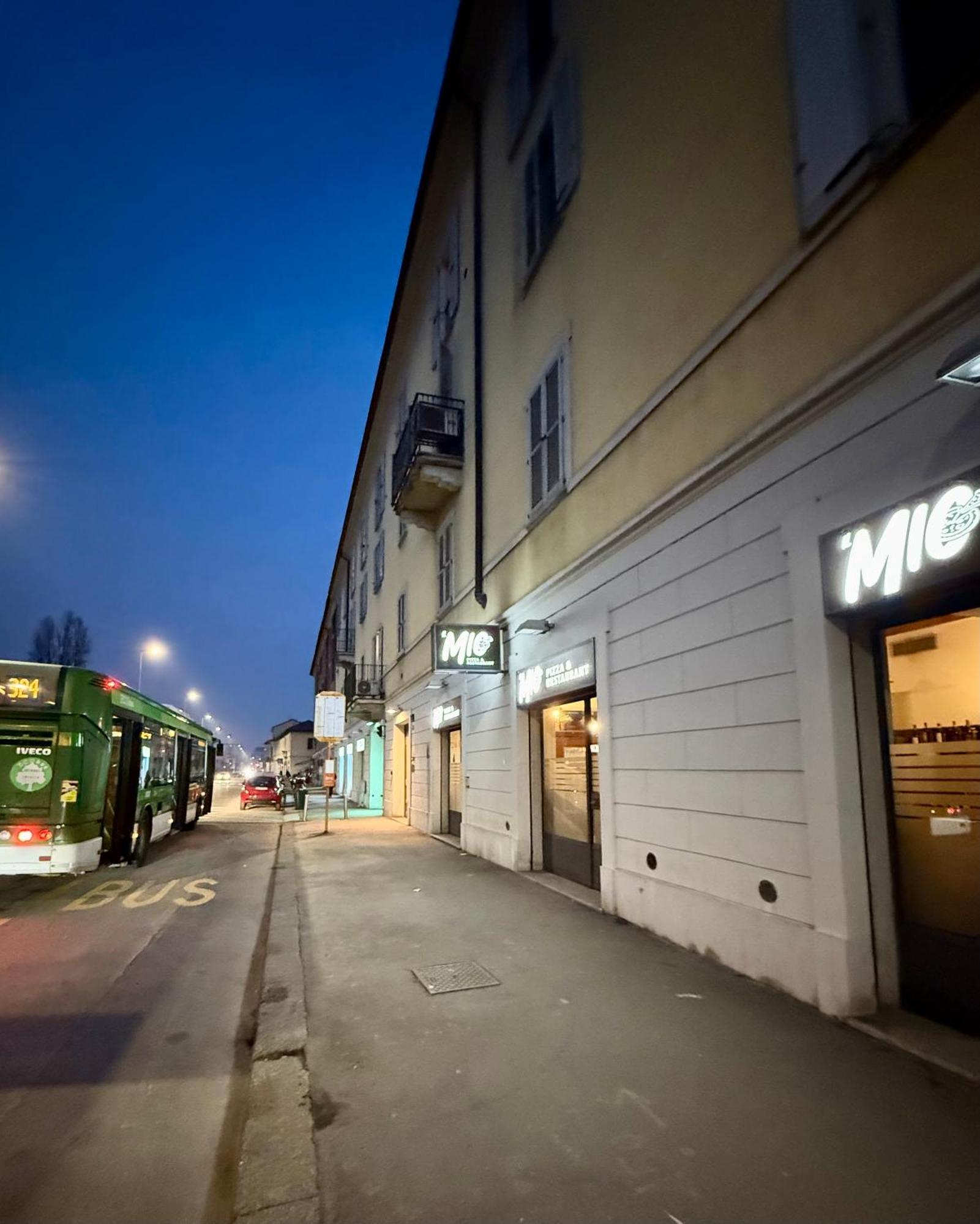 Naviglio - Eleganza E Relax A 2 Min Dalla M4 E Dai Navigli Apartment Mailand